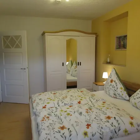 La Fleur Apartment Tengen