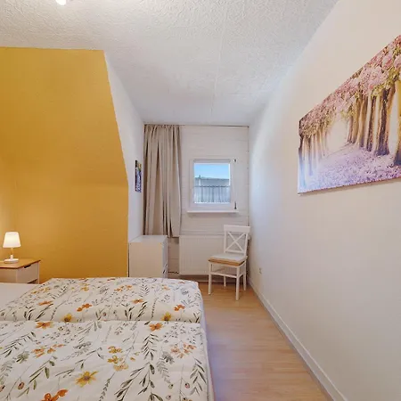 La Fleur Apartment Tengen